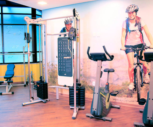 Adesivo Jateado com Recorte Eletrônico Hotel Bourbon