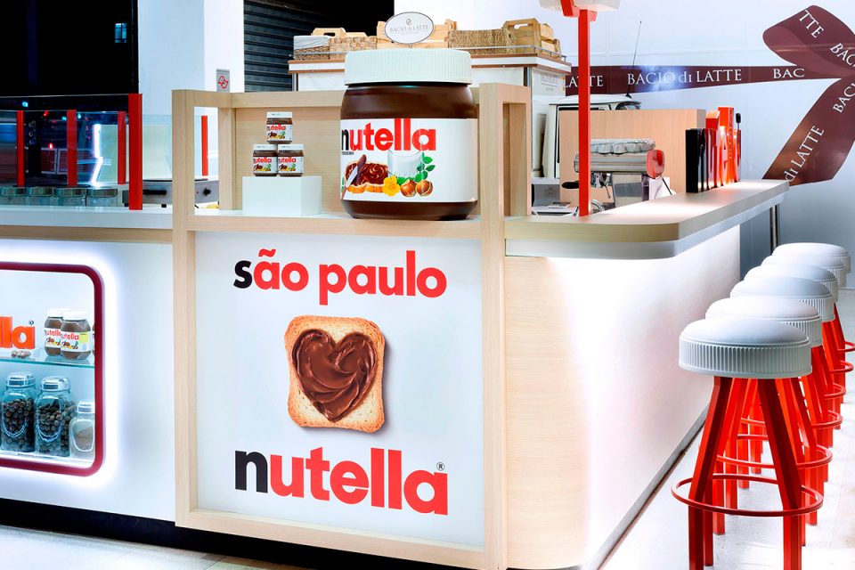 hometeste adesivacao-de-quiosque-nutella-960x640