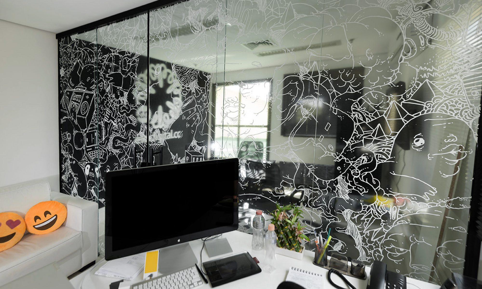 adesivacao-vidro-elo-digital-1-2000x1200