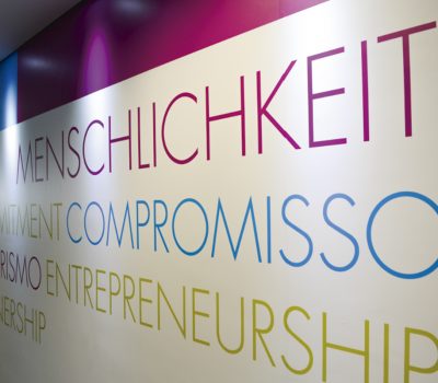 Móveis e Objetos adesivacao-de-parede-knauf-com-palavras-6-2-400x350