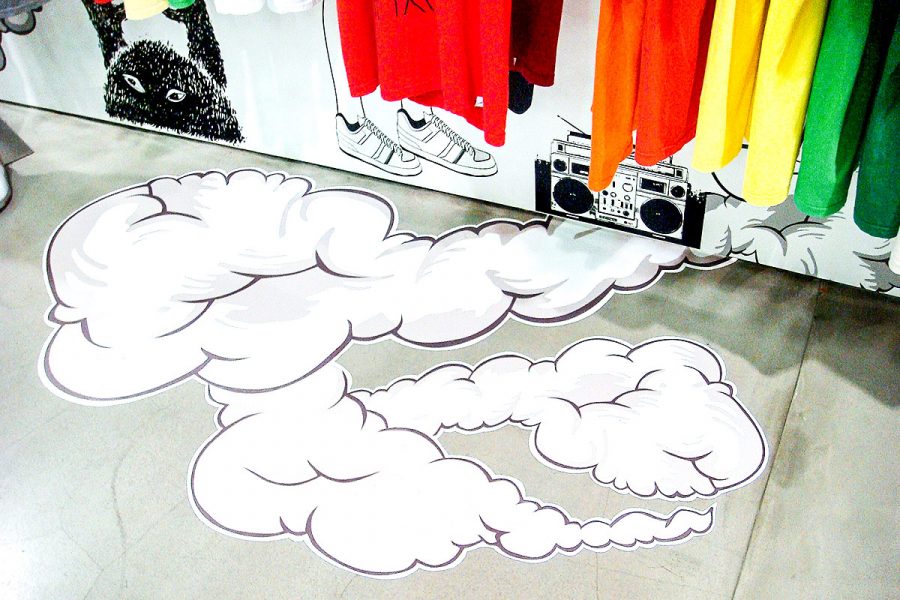 adesivo-de-chao-1-900x600