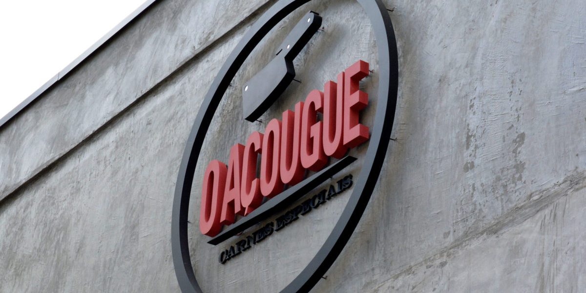 letra-caixa-aco-galvanizado-oacougue-e1530636262282-1200x600