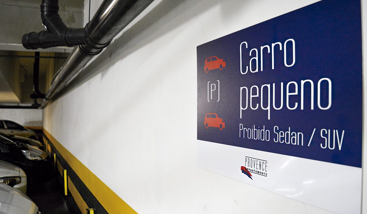 Condomínio Provence // sinalização placa-de-sinalizacao-para-carro-pequeno-condominio-provence-14-1-1200x700