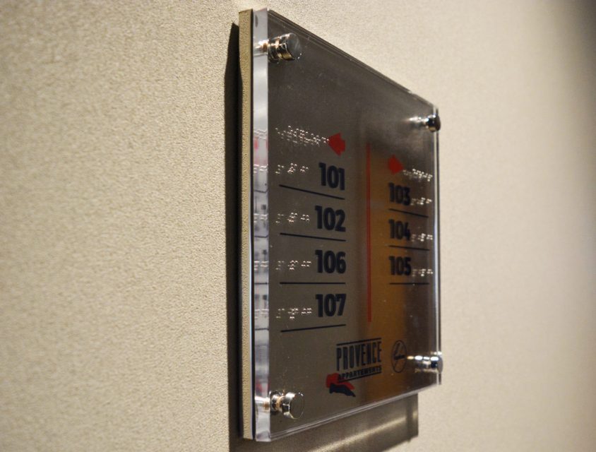 hometeste placa-sinalizacao-condominio-1-e1530636054248-844x640