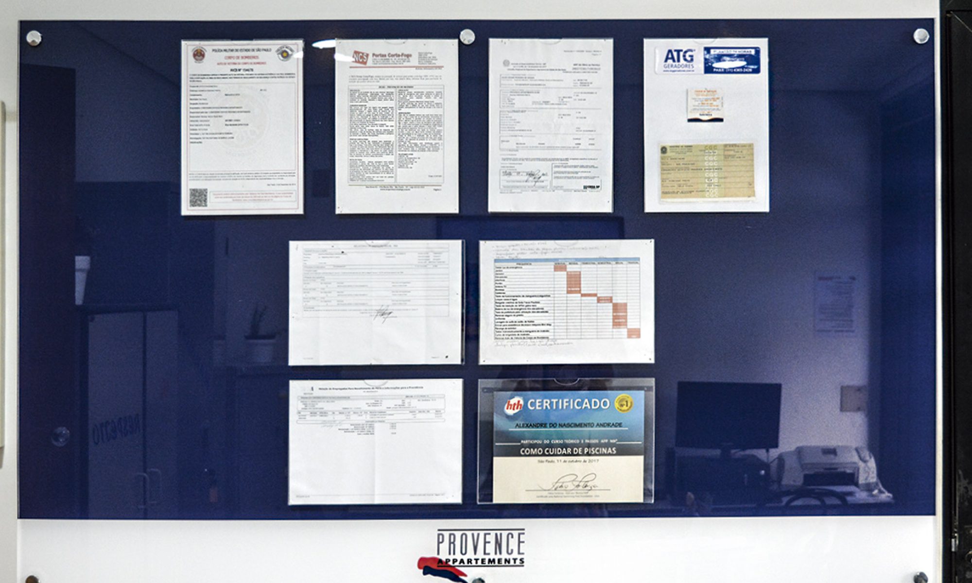 quadro-de-gestao-e-aviso-2-2-2000x1200