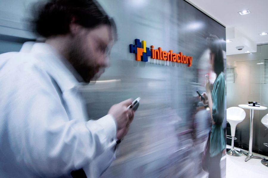 impressao-digital-adesivos-02-900x600