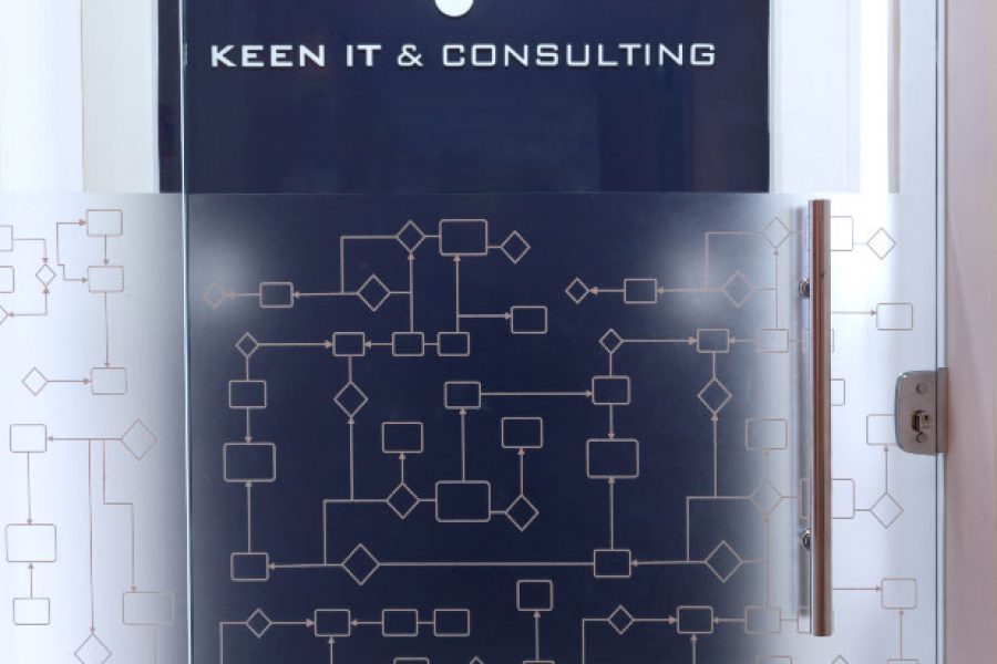 Instalação de Película Jateada instalacao-pelicula-jateada-03-900x600