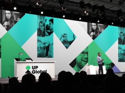 adesivo-parede-branding-escritorio-400x300