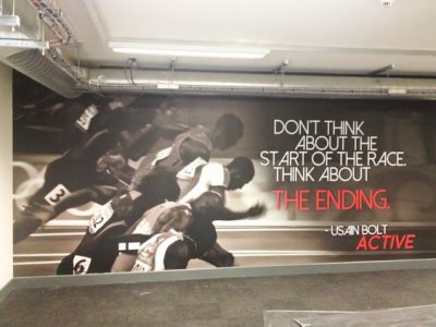 adesivo-parede-empresa-10-400x300