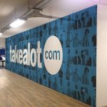 100 ideias de Adesivos de Parede para empresas