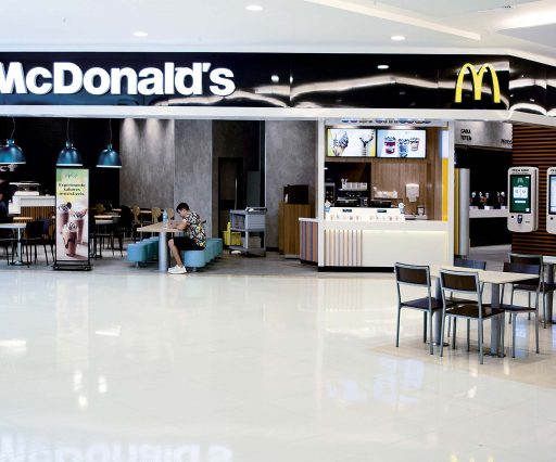 Mc Donald´s // fachada em acm