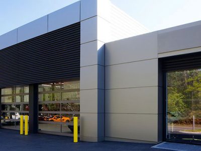 100 fachadas modernas de empresas para se inspirar revestimento-acm-fachada-400x300