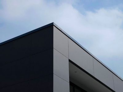 100 fachadas modernas de empresas para se inspirar revestimento_acm_loja-400x300